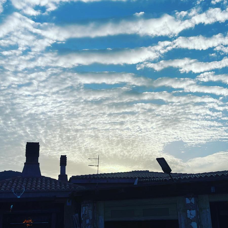 Is Bisus Guest House Castiadas Exterior photo